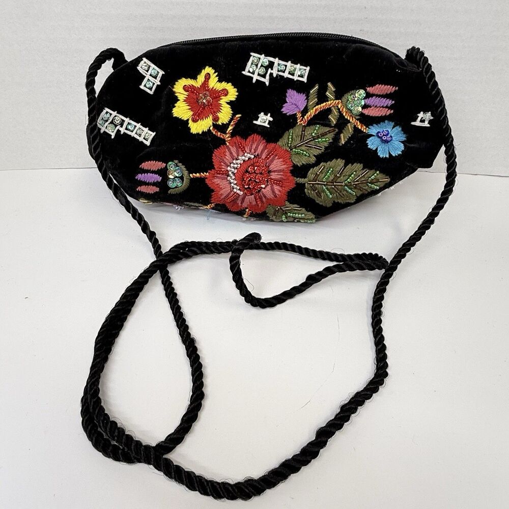 Paradox Vintage Embroidery Bright Floral Beaded Velvet Bag